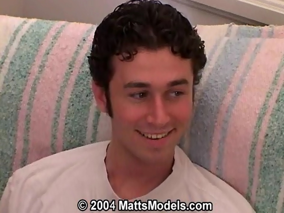 Headshot of James Deen waiting to perfprm in a sex scene for Matts Models